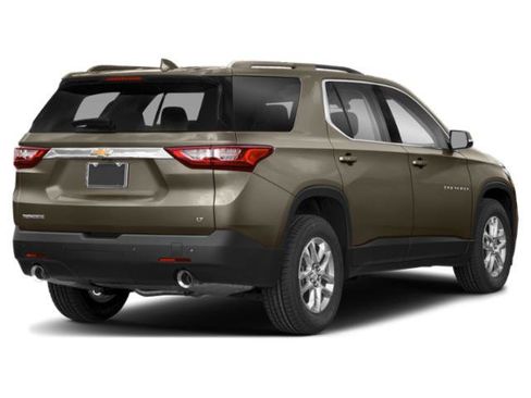 Used 2019 Chevrolet Traverse LT w/ LPO, Floor Liner Package AWD/4WD image 2