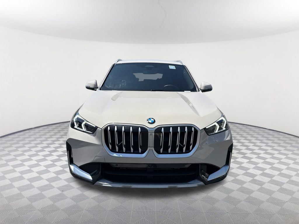 Used 2026 BMW X1 xDrive28i w/ Convenience Package AWD/4WD image 2