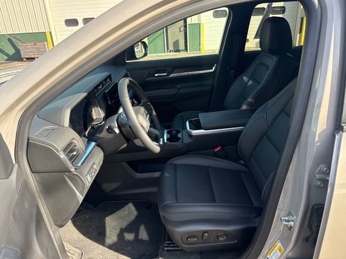 New 2026 GMC Terrain Elevation w/ Elevation Premium Package image 11