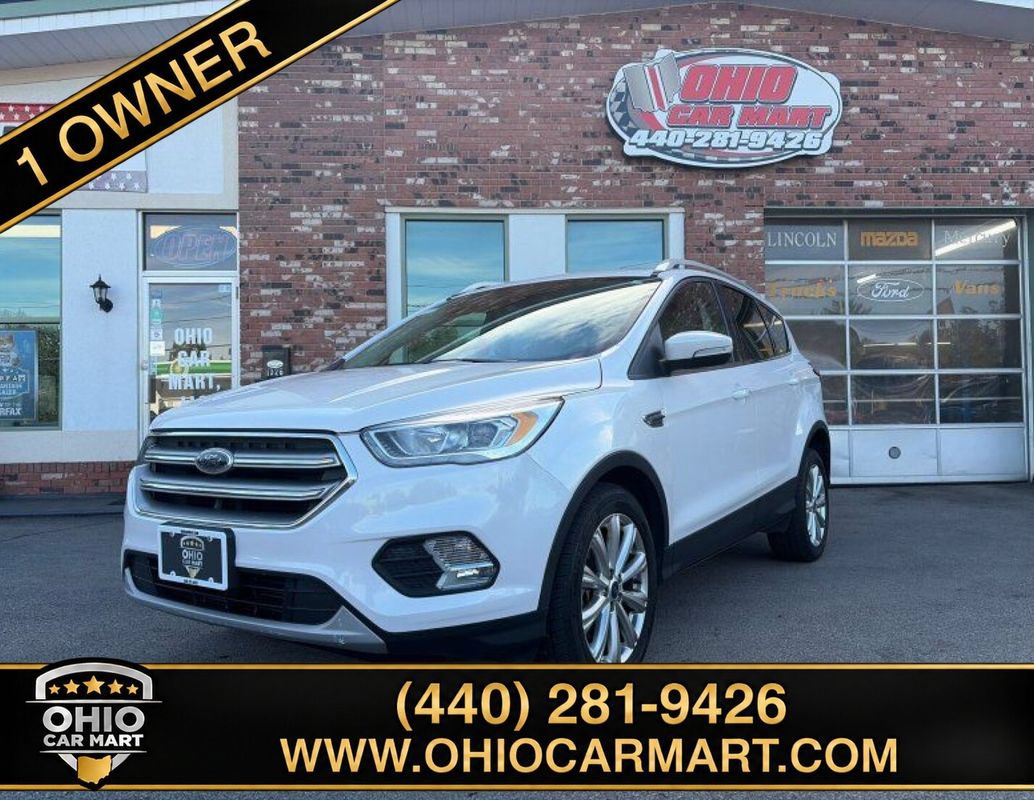 Used 2017 Ford Escape Titanium AWD/4WD image 1