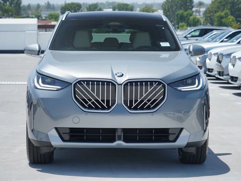 New 2026 BMW X3 xDrive30i w/ Convenience Package AWD/4WD image 2