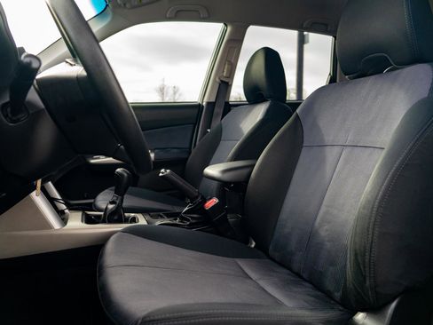 Used 2010 Subaru Forester 2.5X image 14