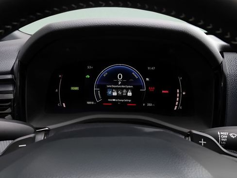 Certified 2025 Toyota Camry SE w/ Convenience Package FWD image 31