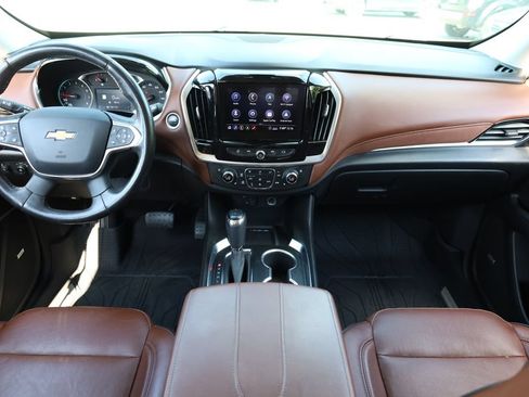 Used 2020 Chevrolet Traverse High Country w/ LPO, Floor Liner Package AWD/4WD image 22