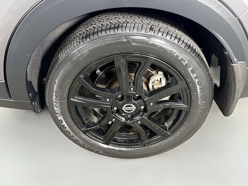 Certified 2021 Nissan Kicks SV FWD image 31