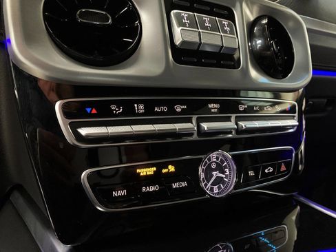 Used 2019 Mercedes-Benz G 550 w/ AMG Line image 17