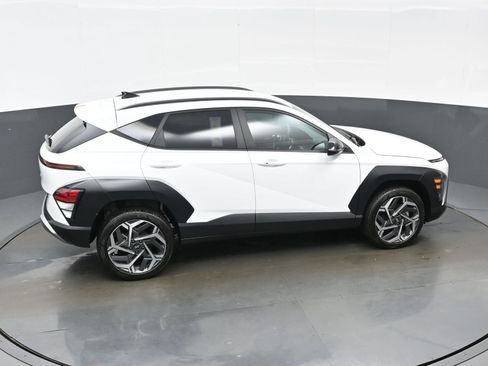 Used 2026 Hyundai Kona SEL Premium AWD/4WD image 38