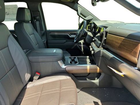 New 2026 Chevrolet Silverado 2500 High Country w/ Technology Package image 13