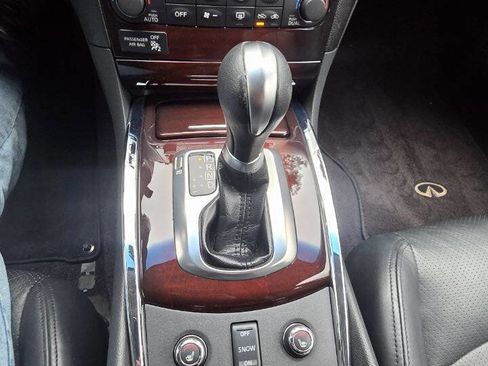 Used 2010 INFINITI G37 x Sedan w/ Premium Pkg image 13