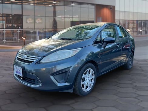 Used 2011 Ford Fiesta SE w/ Super Fuel Economy Pkg image 1