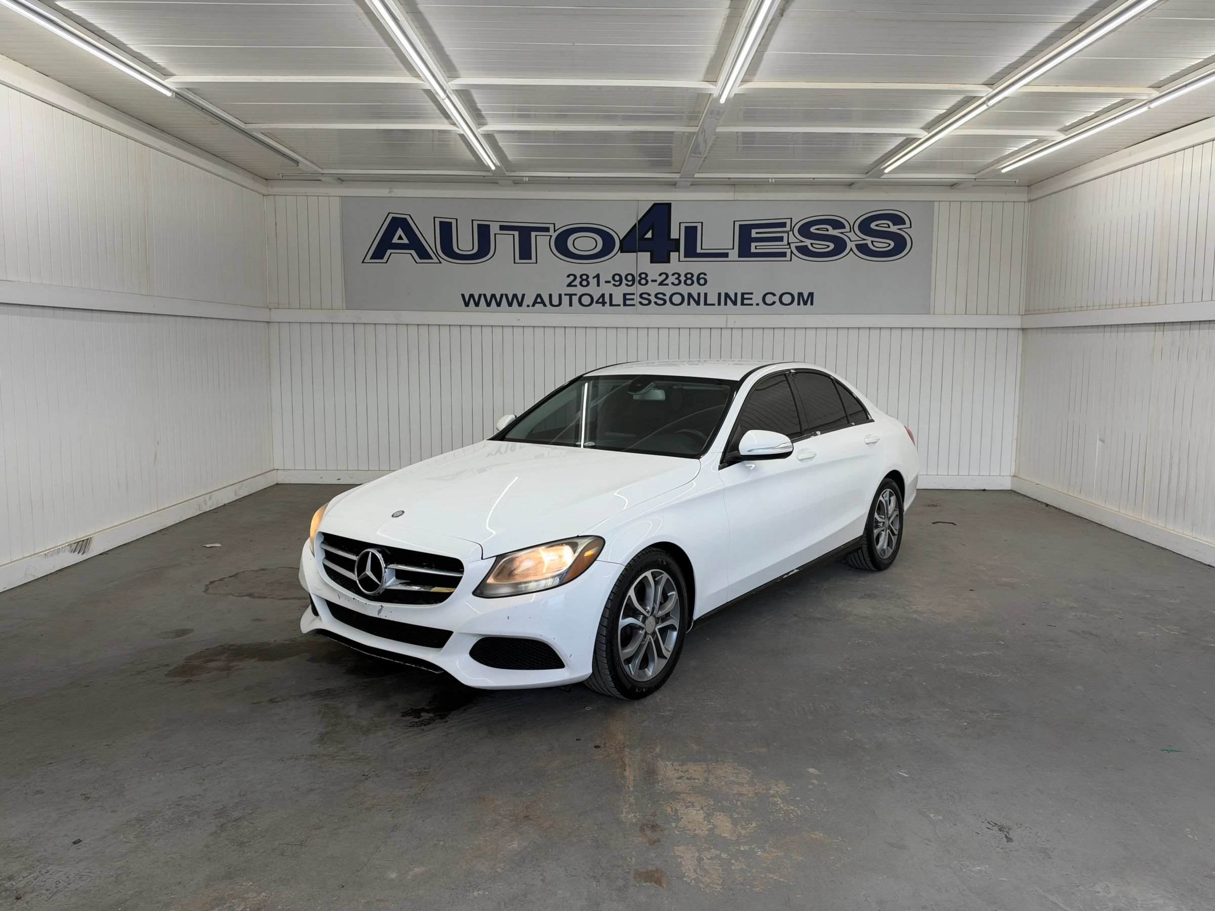 Used 2015 Mercedes-Benz C 300 Sedan image 1