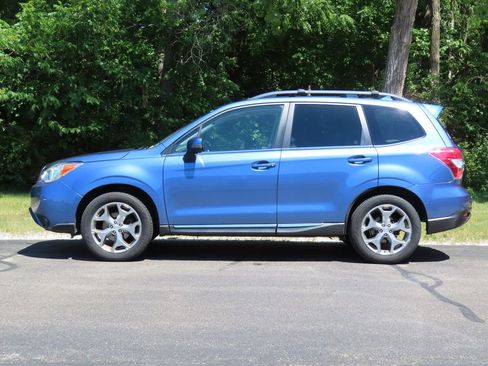 Used 2016 Subaru Forester 2.5i Touring w/ Popular Package #2 AWD/4WD image 7