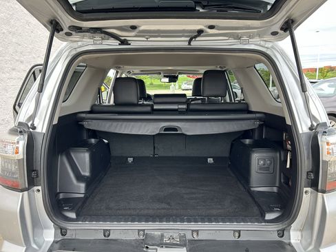 Certified 2023 Toyota 4Runner TRD Off-Road Premium image 15