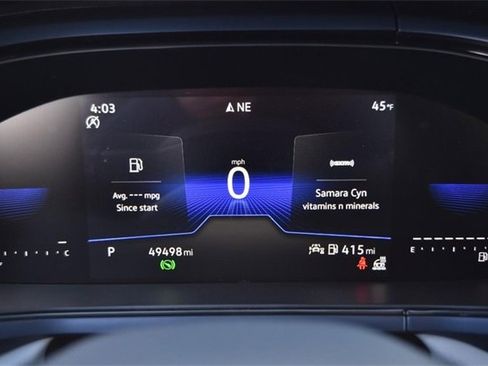 Certified 2023 Volkswagen Taos SE w/ Panoramic Sunroof Package image 10