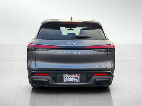 Certified 2025 INFINITI QX60 Luxe image 5