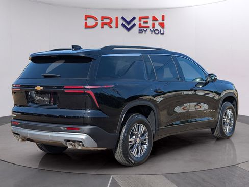 New 2026 Chevrolet Traverse LT w/ Enhanced Driving Package FWD image 5