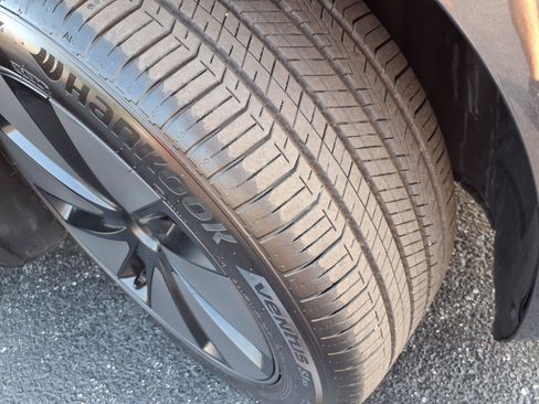 Used 2025 Tesla Model 3 Long Range RWD image 33