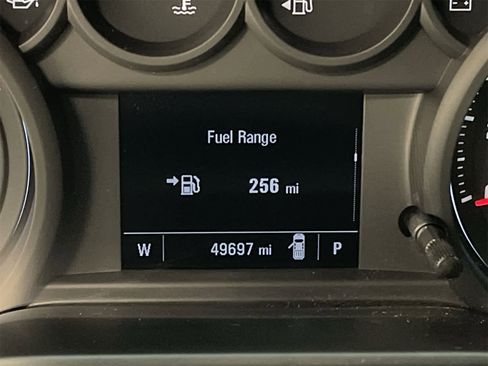 Used 2021 Chevrolet Silverado 1500 Custom image 11