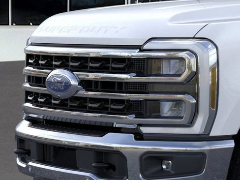 New 2026 Ford F250 King Ranch w/ Chrome Package AWD/4WD image 33