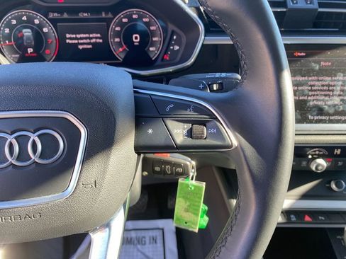 Used 2022 Audi Q3 2.0T Premium Plus image 17