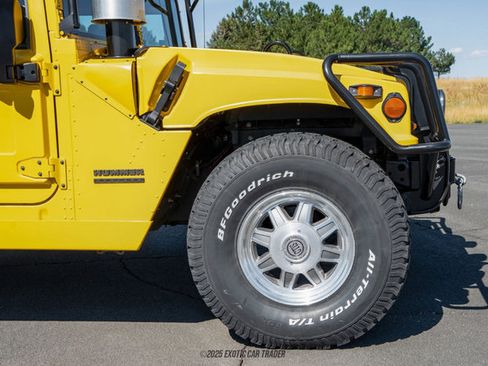 Used 2001 HUMMER H1 4-Door Wagon image 11