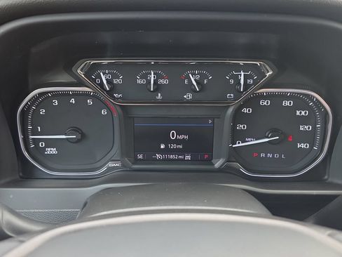 Used 2022 GMC Sierra 1500 AT4 AWD/4WD image 10