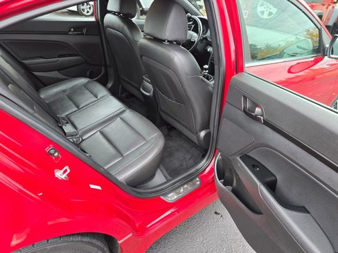 Used 2019 Hyundai Elantra Sport w/ Cargo Package image 13