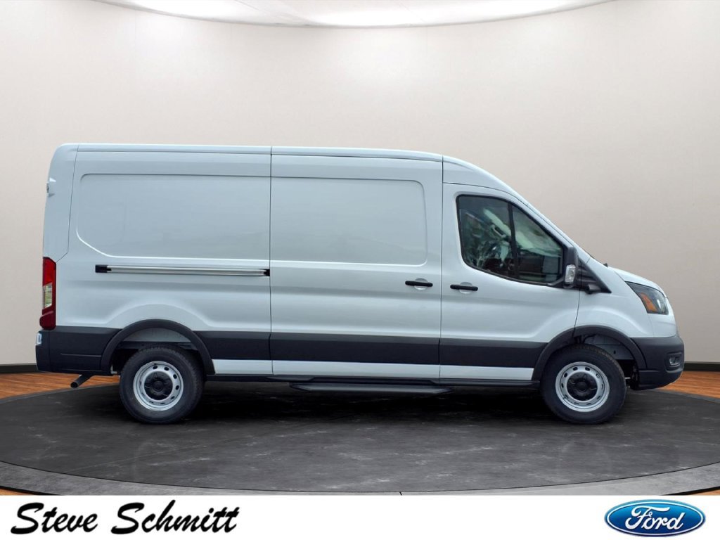 New 2026 Ford Transit 250 148 Medium Roof w/ Load Area Protection Package RWD image 24