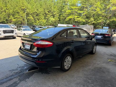 Used 2018 Ford Fiesta S FWD image 6