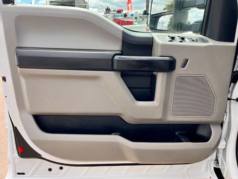 Used 2018 Ford F450 XL w/ Power Equipment Group AWD/4WD image 15