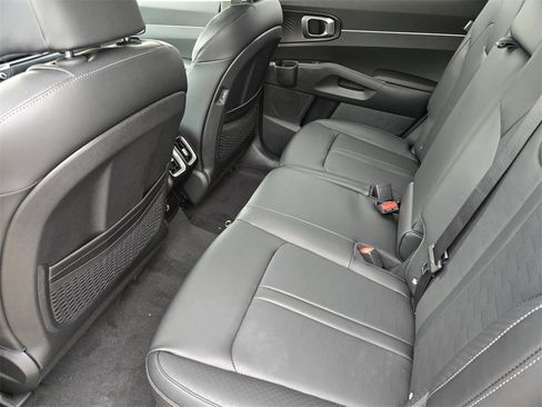 New 2026 Kia Sorento S image 19