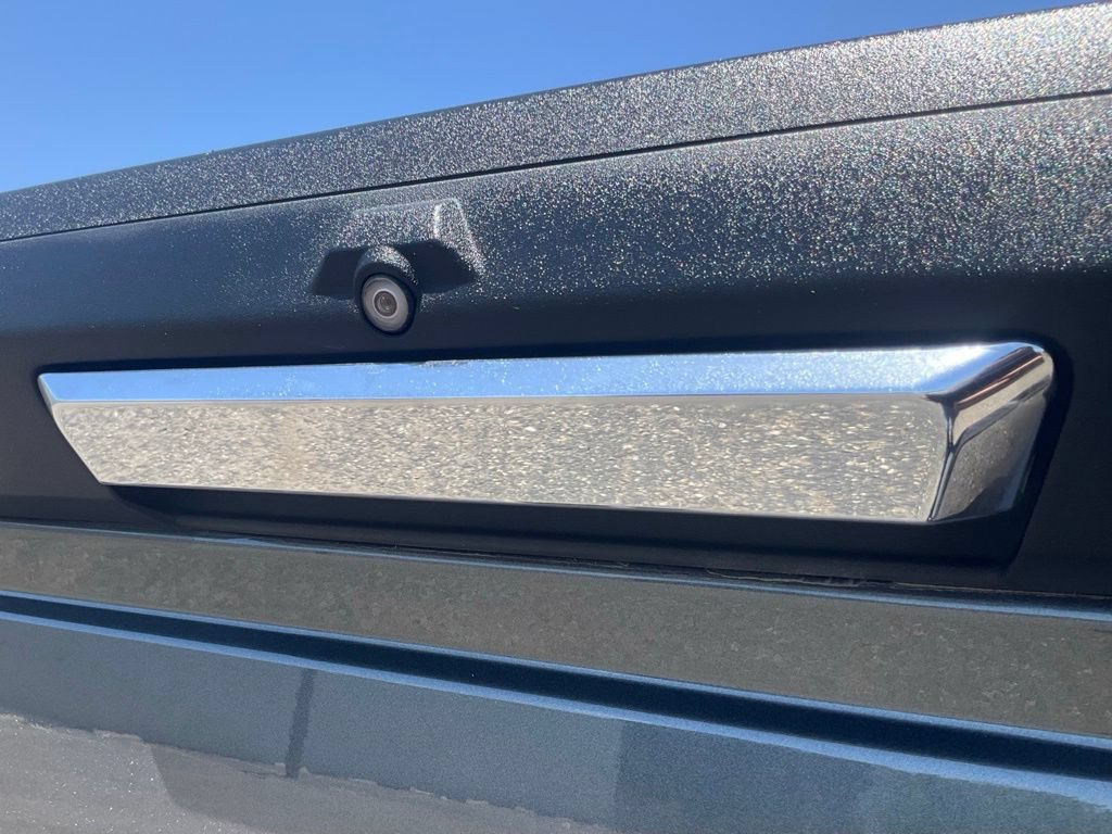 Used 2019 Ford F350 Lariat w/ Lariat Value Package AWD/4WD image 16