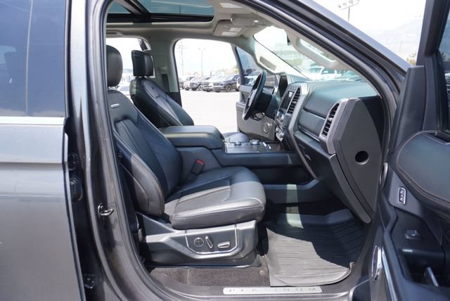 Used 2021 Ford Expedition Platinum AWD/4WD image 24