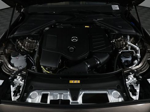Certified 2025 Mercedes-Benz E 350 4MATIC Sedan image 31