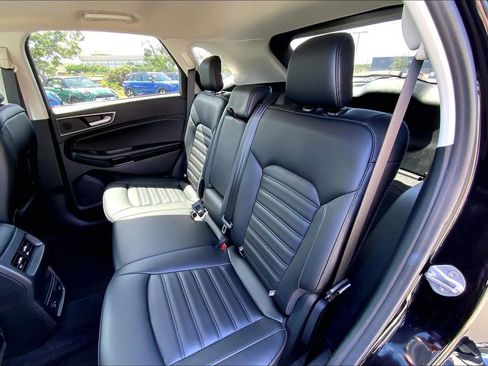 Used 2022 Ford Edge SEL w/ Convenience Package AWD/4WD image 25