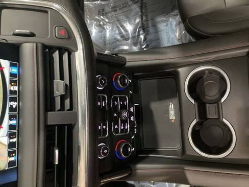 Used 2022 Chevrolet Tahoe RST image 19