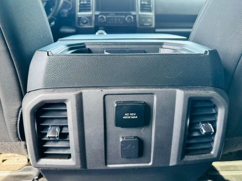 Used 2015 Ford F150 XLT w/ Equipment Group 302A Luxury image 14