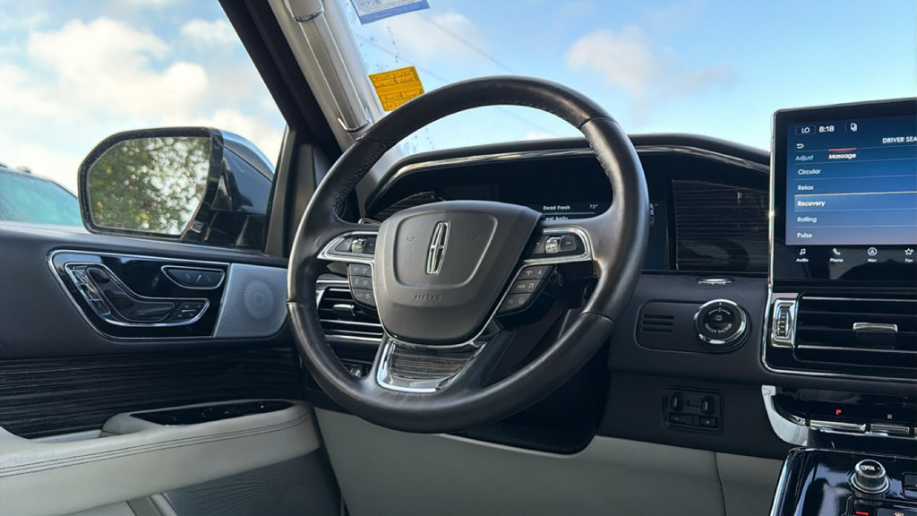 Used 2022 Lincoln Navigator Black Label AWD/4WD image 29