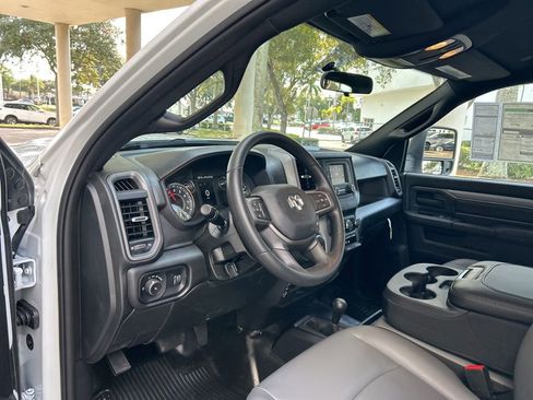 New 2024 RAM 2500 Tradesman image 6