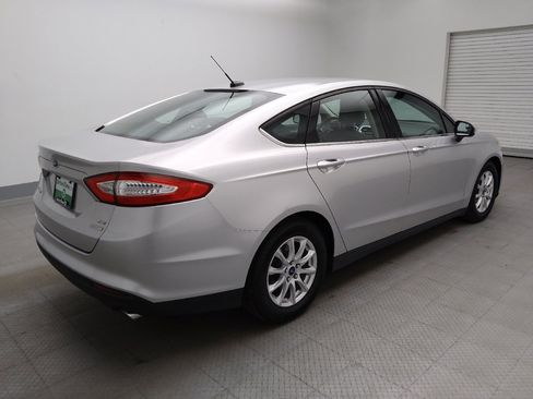 Used 2015 Ford Fusion S FWD image 9