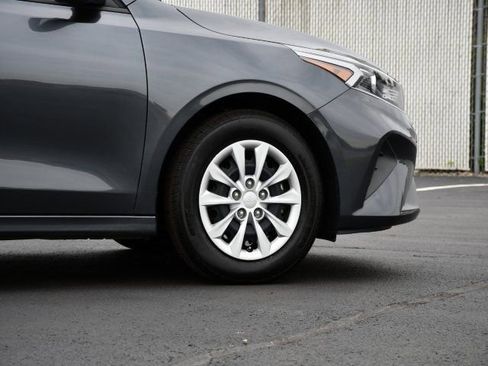 Used 2024 Kia Forte LX FWD image 9