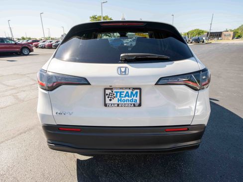 Used 2026 Honda HR-V LX image 5