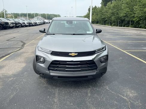 Used 2023 Chevrolet TrailBlazer LS FWD image 27