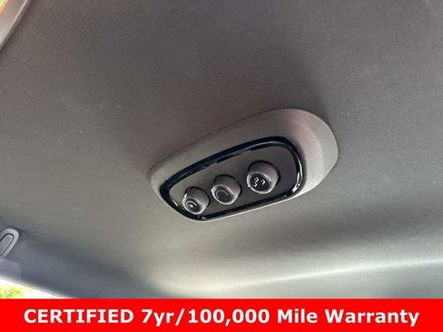 Certified 2022 Dodge Durango R/T RWD image 16
