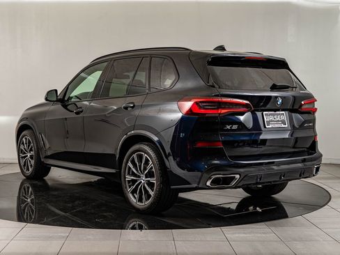 Used 2022 BMW X5 xDrive40i w/ M Sport Package AWD/4WD image 7