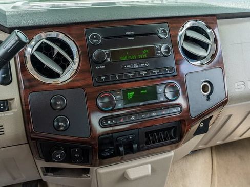 Used 2008 Ford F250 Lariat RWD image 26