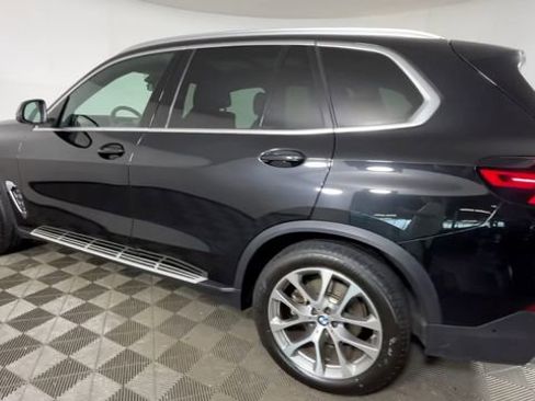 Used 2024 BMW X5 xDrive40i w/ Premium Package AWD/4WD image 7