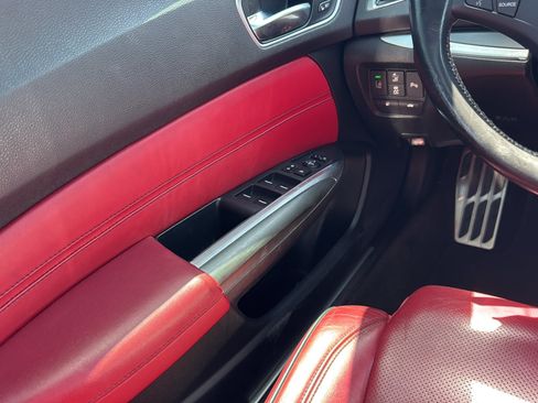 Used 2018 Acura TLX V6 w/ Technology & A-SPEC Pkg FWD image 19