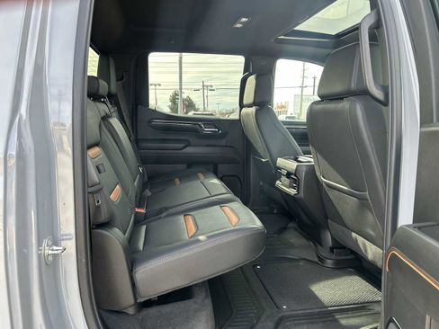 Used 2024 GMC Sierra 1500 AT4 w/ Technology Package image 27