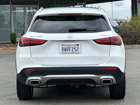 Used 2021 Mercedes-Benz GLA 250 4MATIC image 8